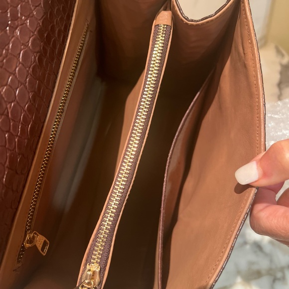 AUTHENTIC ALLIGATOR chocolate brown top handle bag - Picture 4 of 6